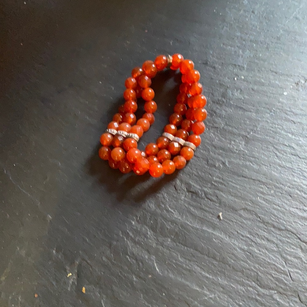 Stretch bracelet. Three row